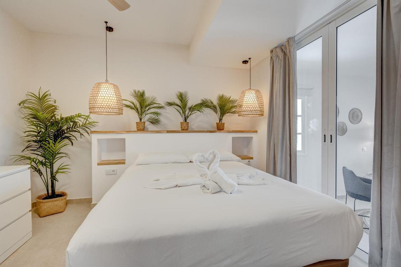 Good Mood - Sunny Seaview Apartment Каляо Салвахе Екстериор снимка