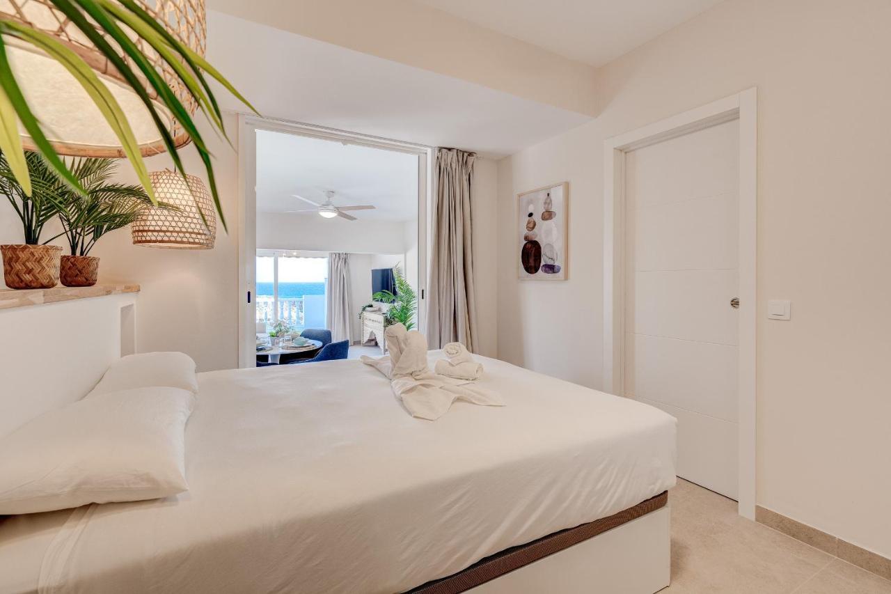 Good Mood - Sunny Seaview Apartment Каляо Салвахе Екстериор снимка